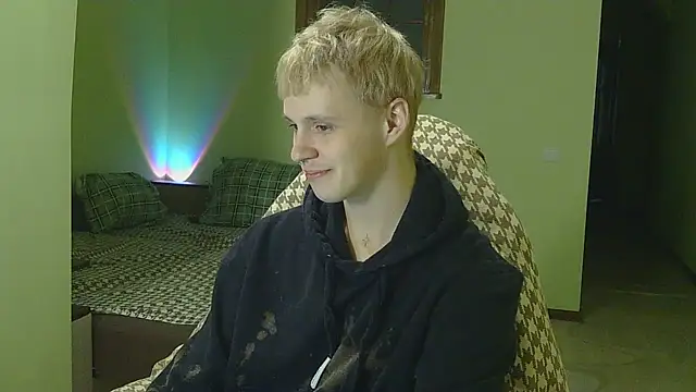 Snapshot of _Timmy_Boy_ chatting on 11/26/25, 09:49 Timmy Boy online show from 11/26/25, 09:49