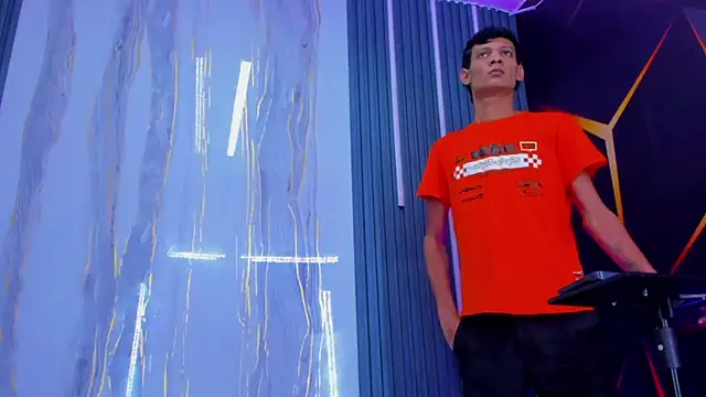 Play boys Hot2 online show from 11/06/25, 12:28