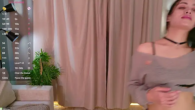 Playful Lia online show from 03/04/26, 02:34