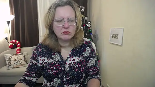 VestaWoody online show from 12/05/25, 07:17