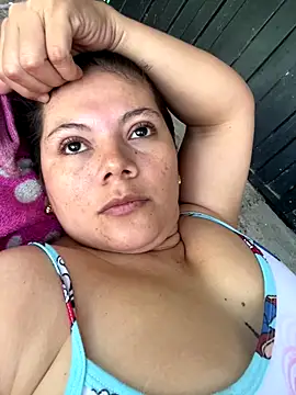 lady and charly online show from 12/21/25, 05:09