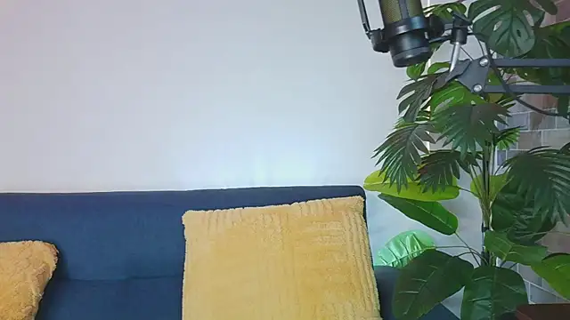 luna valen online show from 05/28/26, 04:10