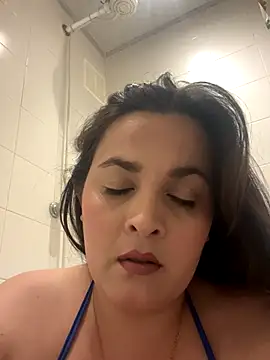 Snapshot of Anyhot_latina chatting on 11/29/25, 01:08 Anyhot latina online show from 11/29/25, 01:08