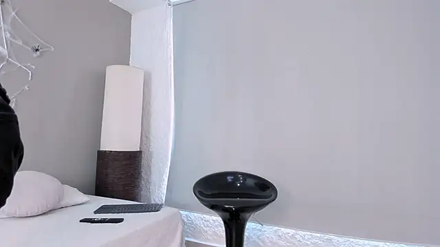  axelking  online show from 10/28/25, 11:36