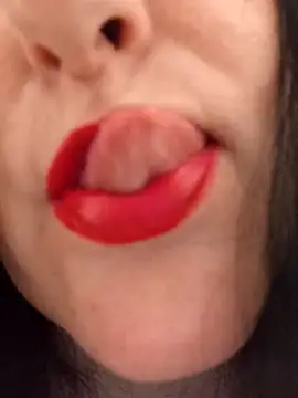 Bella 862 online show from 10/26/25, 11:49