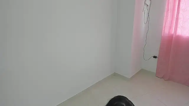 talianasweet03 online show from 10/21/25, 09:04