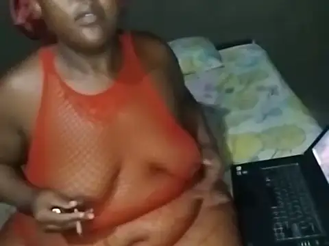 BigBootyBitch96 online show from 10/22/25, 09:25