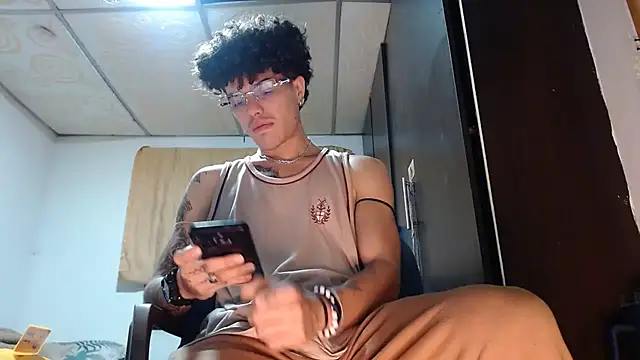 imsammytop online show from 04/01/26, 09:32