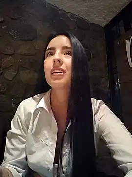 giapearl25 online show from 11/15/25, 03:15