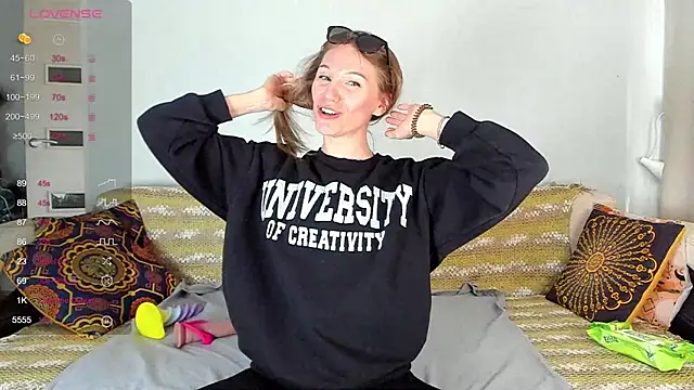 Amalia Mio online show from 03/31/26, 10:04