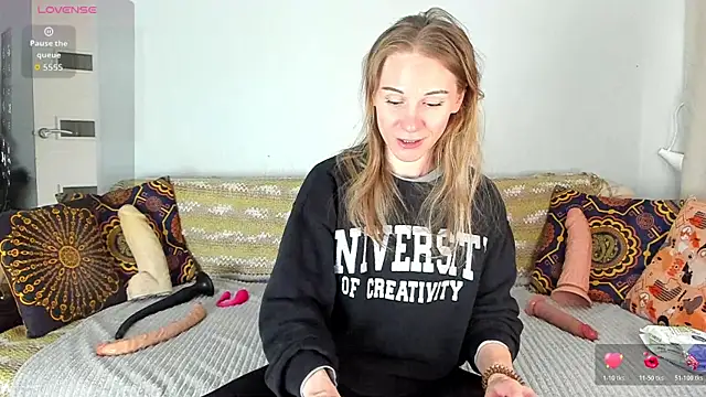 Amalia Mio online show from 04/17/26, 10:18