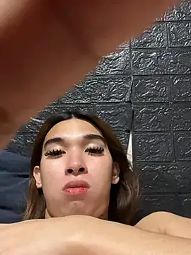 Yourdreamgoddess online show from 04/13/26, 05:51