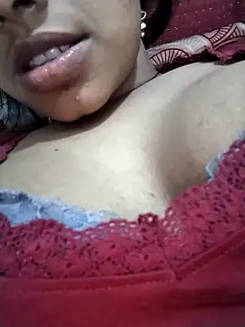 Snapshot of Queen-Any chatting on 10/10/25, 05:01 Queen-Any online show from 10/10/25, 05:01