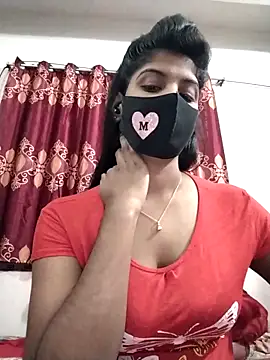 Snapshot of Queen-Any chatting on 12/16/25, 04:01 Queen-Any online show from 12/16/25, 04:01