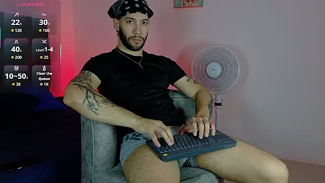 angel kyrozz online show from 03/16/26, 07:07