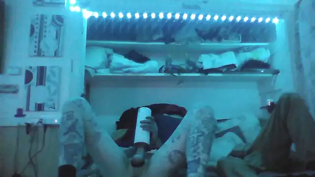 SWAGGDaddy93 online show from 04/08/26, 07:30