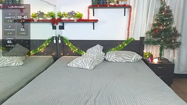 Cute Mike online show from 12/18/25, 01:44