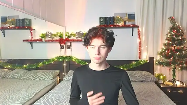 Cute Mike online show from 12/20/25, 07:10