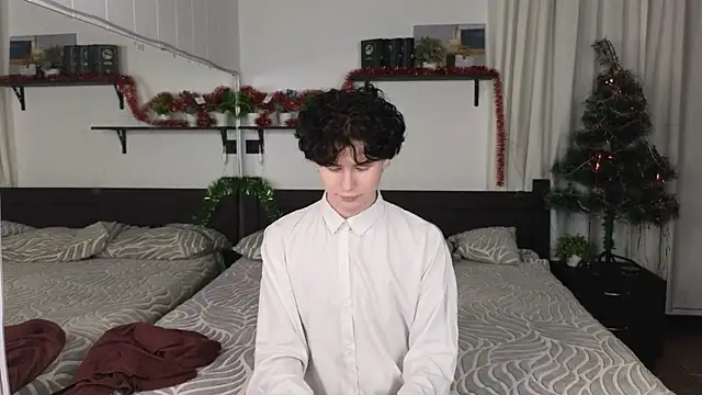 Cute Mike online show from 01/10/26, 12:51