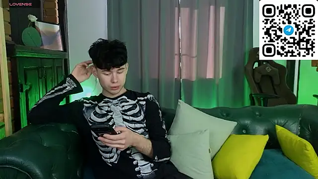 Cute Mike online show from 02/27/26, 06:02