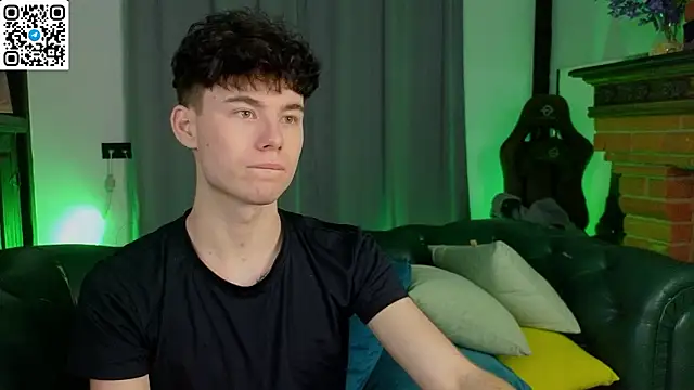 Cute Mike online show from 03/01/26, 08:00