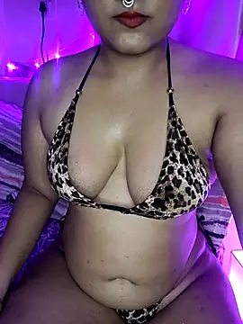 Curvy Navya online show from 10/20/25, 09:15