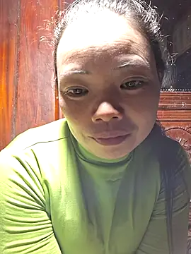 miomio-12 online show from 11/07/25, 01:44