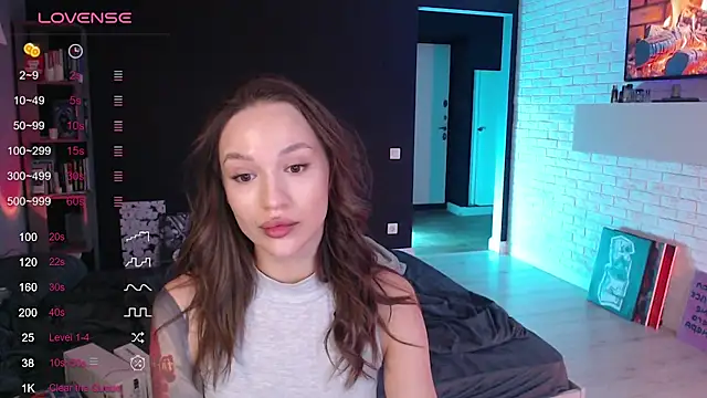 Jade Lumin online show from 11/24/25, 01:11