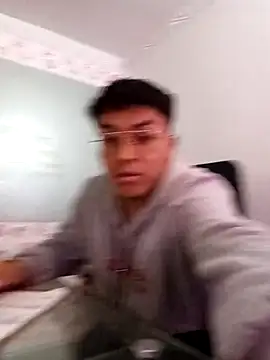 EithanFuckboys online show from 10/30/25, 10:21