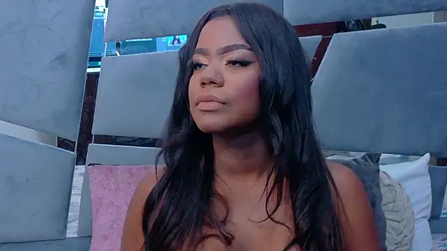 LorraiineJohnson online show from 11/06/25, 07:59