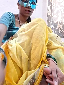 Snapshot of sexy_cpl_mh12 chatting on 02/16/26, 06:42 sexy cpl mh12 online show from 02/16/26, 06:42