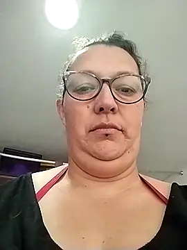 -saraqueen- online show from 11/04/25, 03:00