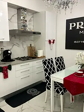 evedanger online show from 12/02/25, 10:27