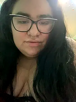 Snapshot of gothlove666 chatting on 10/08/25, 06:38 gothlove666 online show from 10/08/25, 06:38