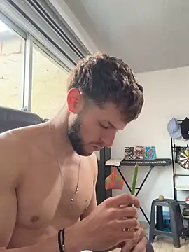 noah red online show from 11/19/25, 02:06