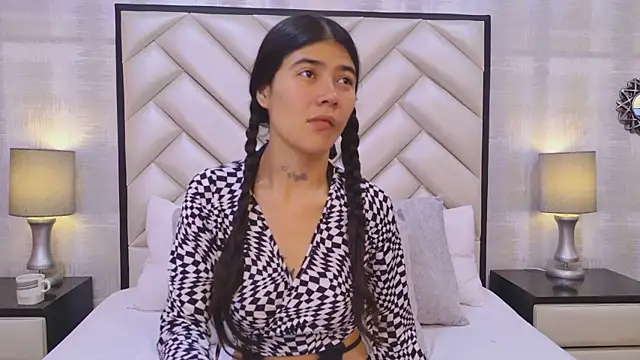 CristalShayy online show from 02/25/26, 11:20