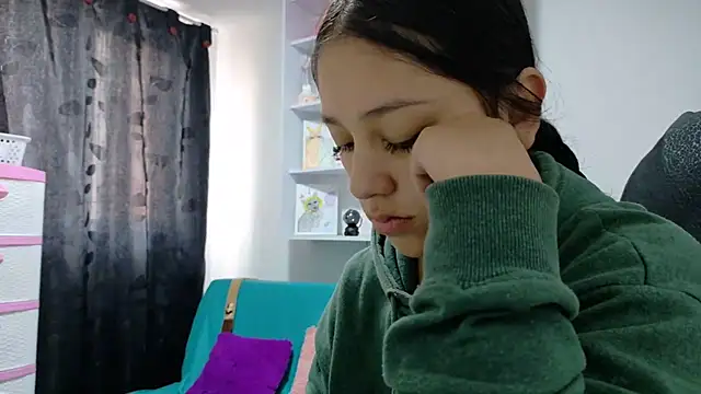 KOREN JALAA online show from 04/17/26, 03:37