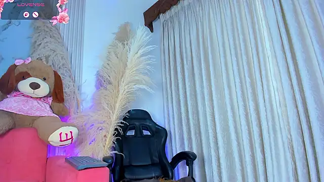 alejagarcia  online show from 02/03/26, 08:25