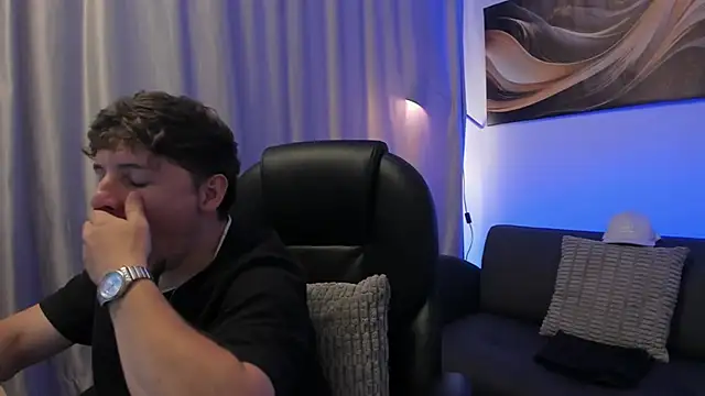 Leoo Miller online show from 02/20/26, 06:26