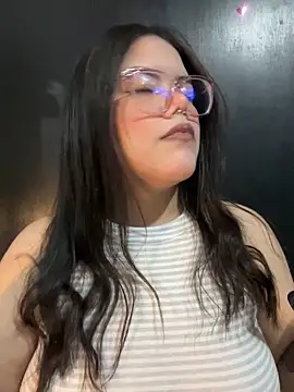 GabrielleMarsh1 online show from 12/19/25, 03:24