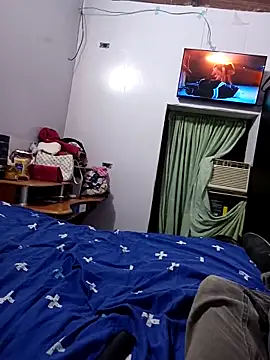 Snapshot of Michelle_az chatting on 10/05/25, 09:13 Michelle az online show from 10/05/25, 09:13