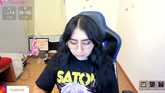 LoveLyy- online show from 01/18/26, 03:32