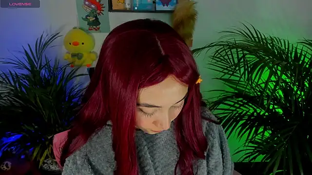 Snapshot of aiko_o0 chatting on 10/18/25, 12:24 aiko o0 online show from 10/18/25, 12:24