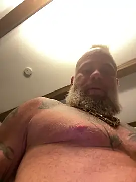 Snapshot of Muscledick40 chatting on 10/05/25, 03:05 Muscledick40 online show from 10/05/25, 03:05