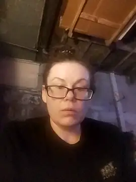 Lauren2012ss online show from 10/19/25, 02:12