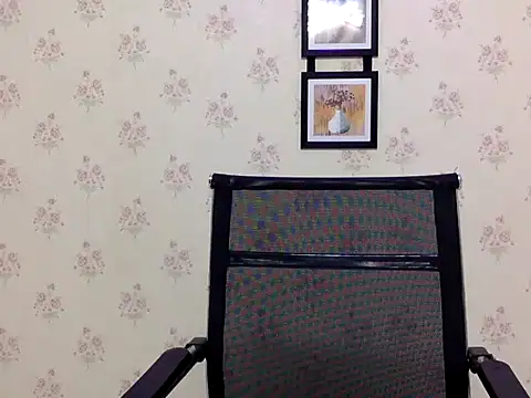 cute zaraa online show from 10/15/25, 05:51