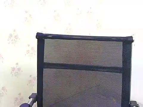 cute zaraa online show from 10/19/25, 06:03