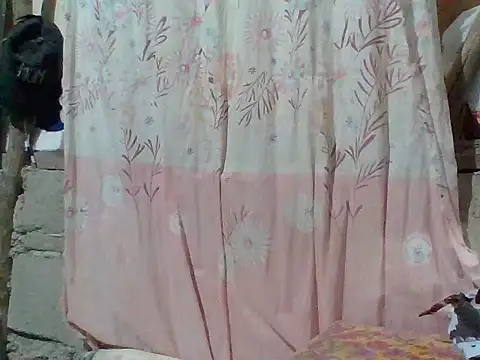 Hot Lina31 online show from 02/15/26, 12:47