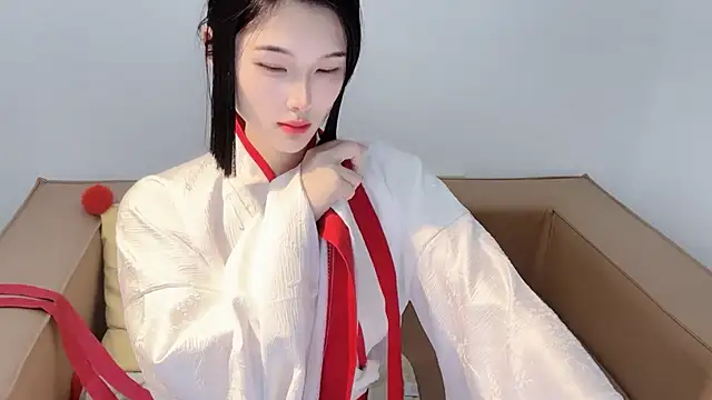 T-TeaR online show from 04/11/26, 02:16