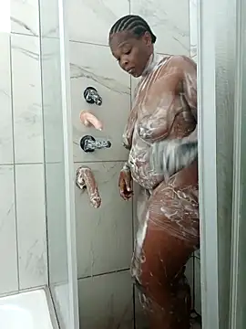 Bigboobsbooty online show from 02/26/26, 07:18